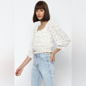 American Eagle Floral Blouse White Lace Puff-Sleeve Milkmaid Coquette Top Size L